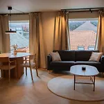 Penthouse, Heart Of Center, High Standard Leilighet