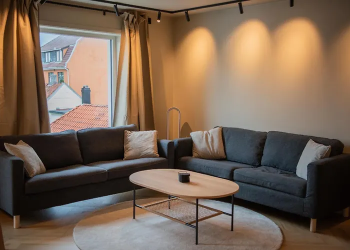 Lägenhet Penthouse, Heart Of Center, High Standard *