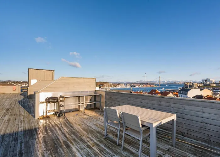 Lägenhet Penthouse, Heart Of Center, High Standard Stavanger